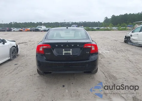 2014 Volvo S60 T5 из США, поврежденный, VIN YV1612FS4E1290301